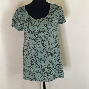 Lularoe Classic T Shirt